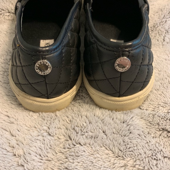 Steve Madden Shoes - Picture 4 of 4
